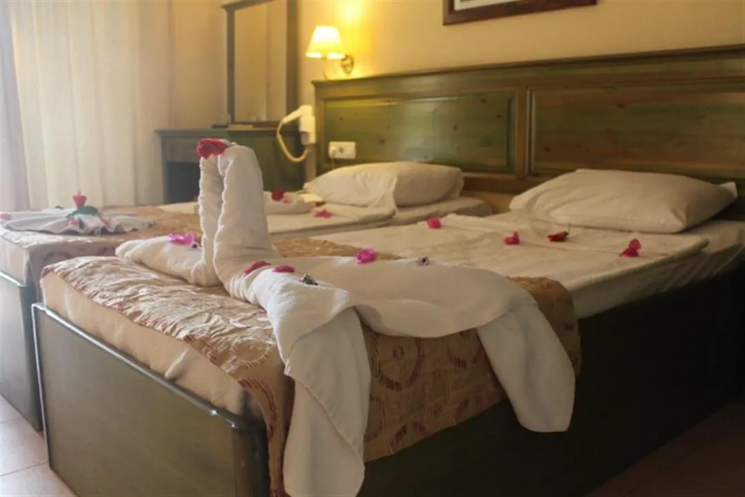 Tenda Hotel Αλικαρνασσός 3*,  Τουρκία