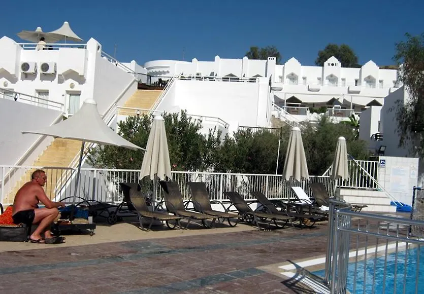 Tenda Hotel Αλικαρνασσός