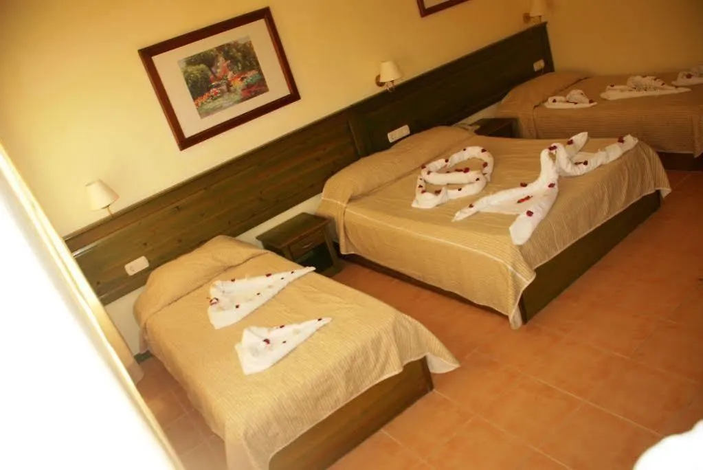 Tenda Hotel Αλικαρνασσός